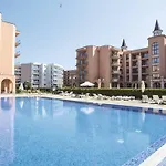 Palazzo 4*